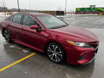 2018 Toyota Camry Hybrid – Very Good Condition | Apple CarPlay | New Winter Tires Looking to sell my...