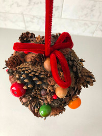 Christmas Ball Hanging Decoration – Handmade (Seeds, Cones)