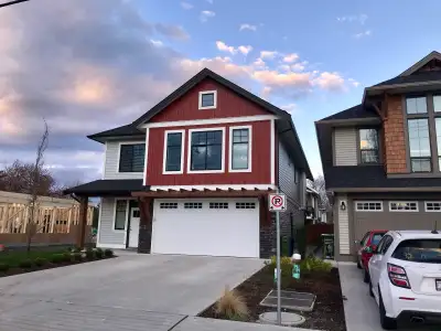 This is three bedrooms two bathrooms upstairs suite with furniture located at Gwynne Vanghan park in...