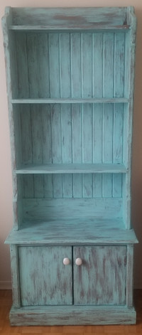 Farmhouse Style/Cottage Core Hutch Bookcase For Sale
