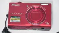 Nikon Coolpix S6200 16MP Red + Battery/Charger + Pouch