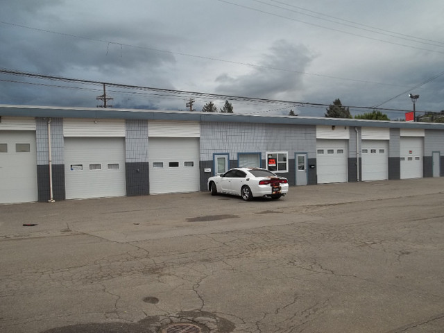 C-4 ZONED COMERCIAL 3 RENTAL UNIT FOR SALE BY OWNER in Commercial & Office Space for Sale in Kamloops