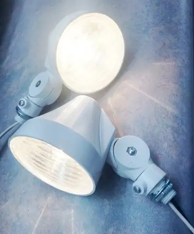 6V security lights (I have 2), View more