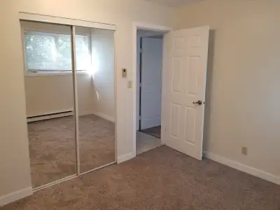Room for rent, just across LU