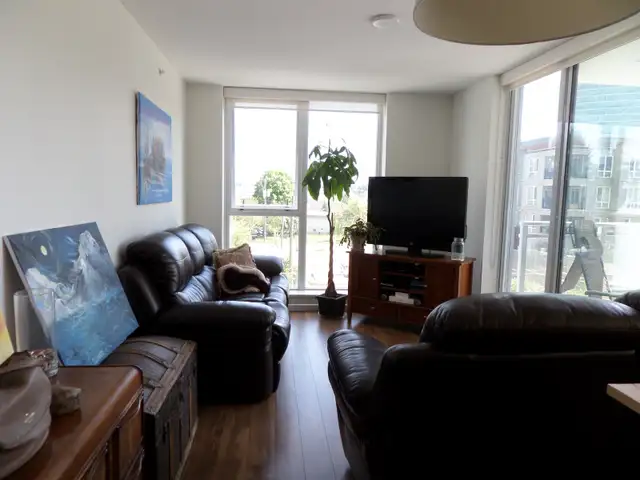 One bedroom and den available April 15