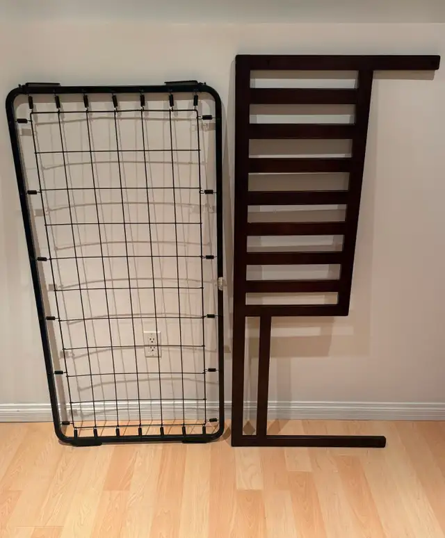 Baby Cache Convertible Crib + Toddler Rail + Simmons Mattress in Cribs in Edmonton - Image 6