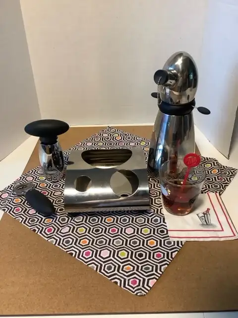 Michael Graves Designer Bar Set 200162863272273027122