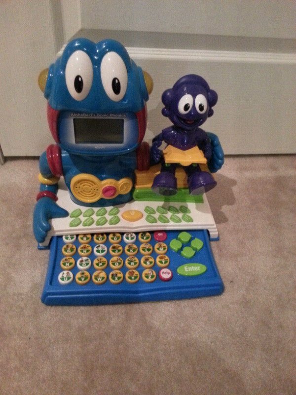 VTECH Alpha Bert and Sprocket Sonic learning tool Toys & Games
