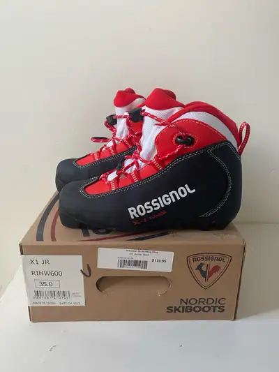 Kids Xcountry ski boots, sz 35, View more