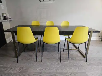 Extendable Dining table & 6 chairs, View more