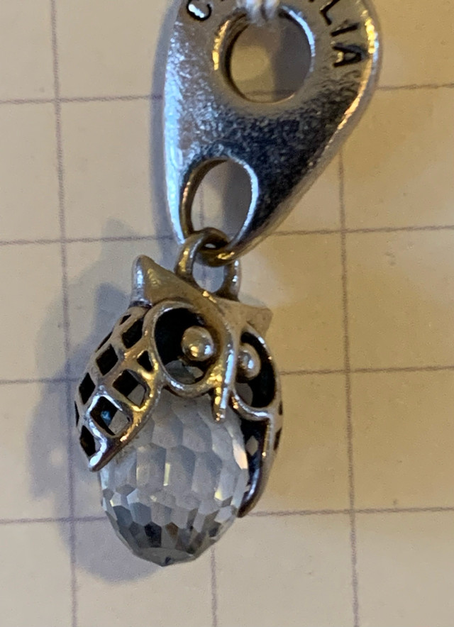 Chamilia "Wise Owl" Swarovski Crystal & Sterling Silver Charm in Jewellery & Watches in Winnipeg - Image 4