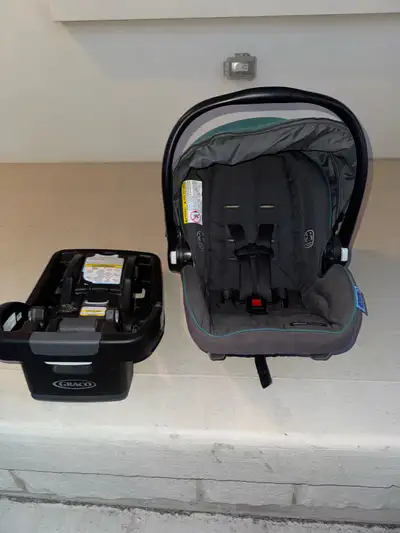 Good/New condition Graco FastAction Jogger LX Travel System, Stroller and Car Seat