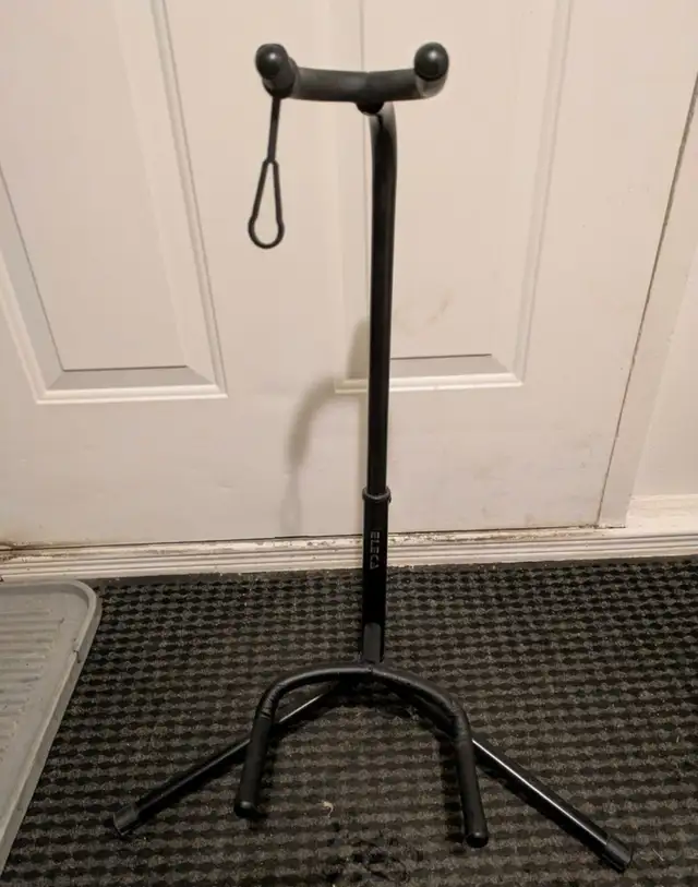 Guitar Stand410344560600043520