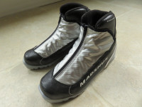 Madshus Junior Nordic Cross Country Ski Boots Size 5/37