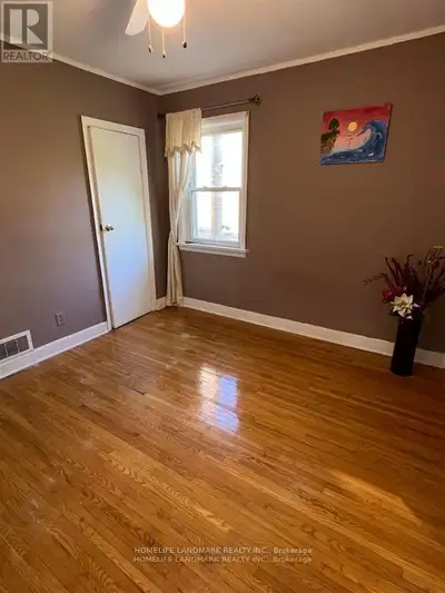 Bright private room, shared big living room, lot of natural light house on main floor Three bedroom...