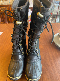 Sorel waterproof  rubber suede fashion  boots 