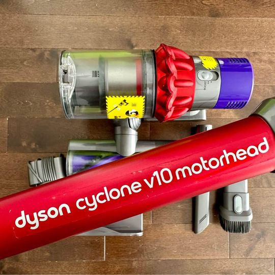 Dyson V10 Motorhead - Avec Garantie Dyson dans Aspirateurs  à Longueuil/Rive Sud - Image 4