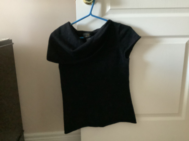 Cashmere top in Women's - Tops & Outerwear in Mississauga / Peel Region