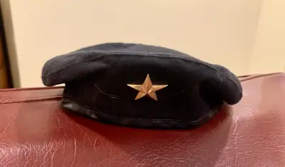 Beret Hat with Star, View more
