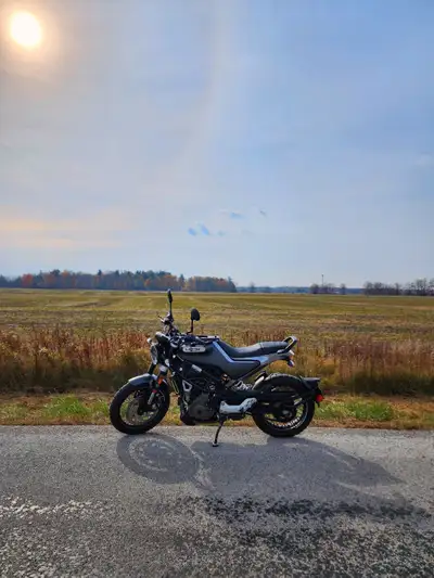 This bike is in excellent factory-stock condition and has never been dropped or tracked. The bike ha...