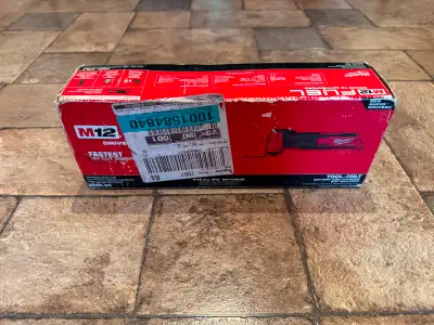 Milwaukee M12 FUEL Oscillating tool – NEW IN BOX, View more