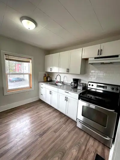 (Rooms) Furnished  All Inclusive 4Bed/1Bath Aug 1st