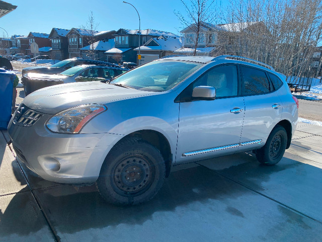 2013 Nissan Rogue Special Edition For Sale in Cars & Trucks in Calgary - Image 3