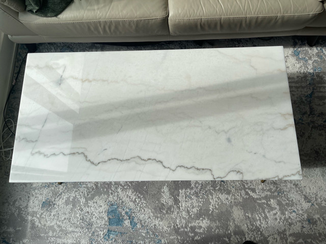 REAL MARBLE COFFEE TABLE in Coffee Tables in Markham / York Region - Image 3