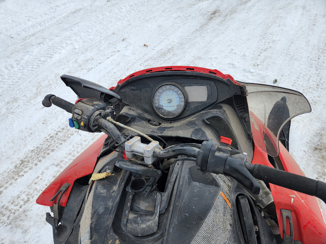 2007 polaris 600 switchback 144" 1.25" part out in Snowmobiles Parts, Trailers & Accessories in Regina - Image 4