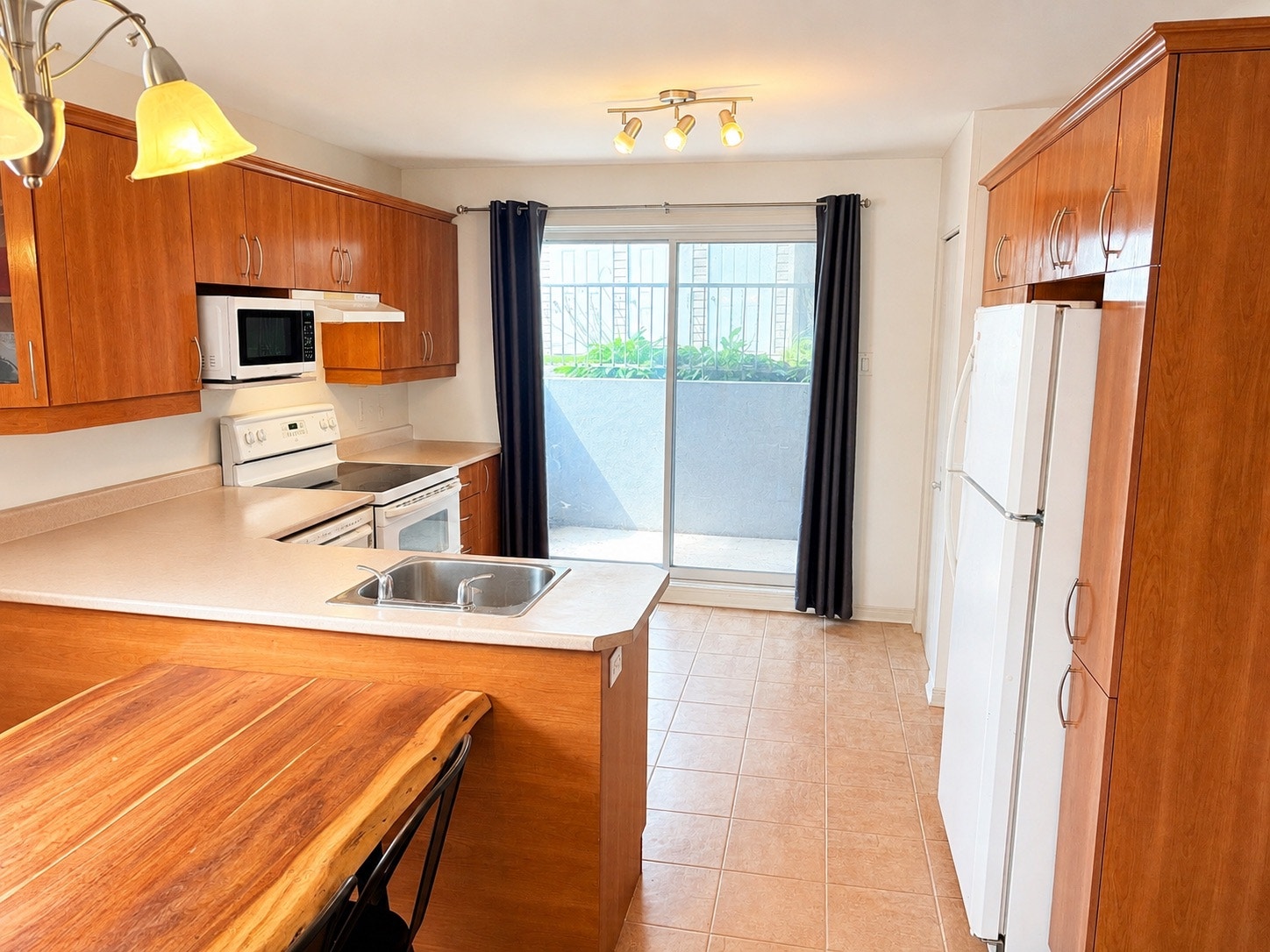 747 Bd des Seigneurs Dumont — photo 2