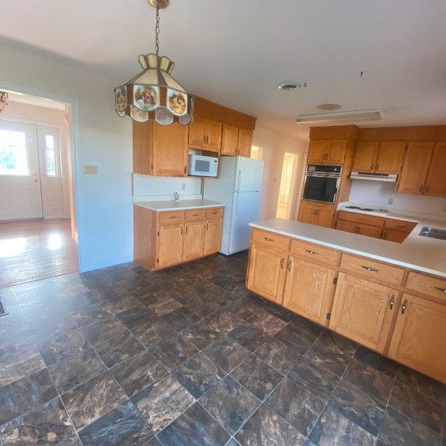 3 bedroom House Port Williams 2300/month plus utilities Long