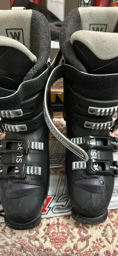 Soloman ski boots 25.35 Women performance 4 used for 1 season