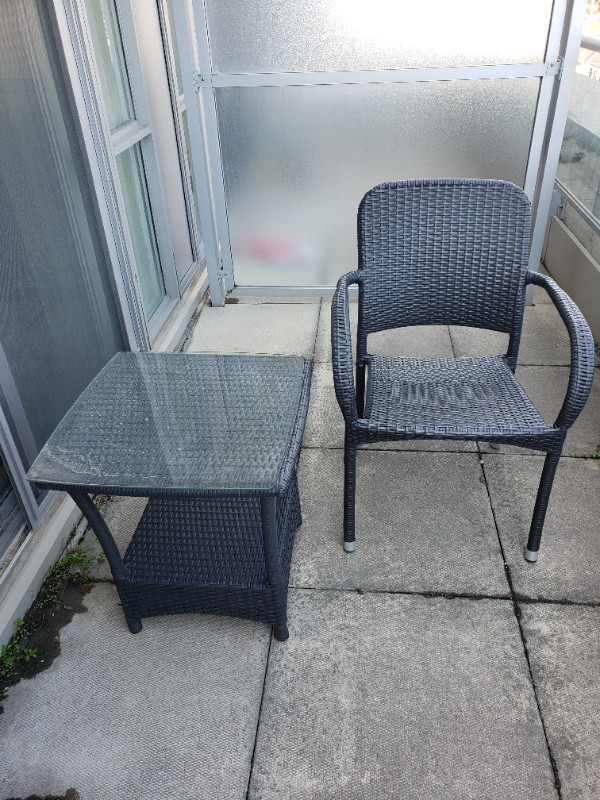 Patio Chair and Table in Chairs & Recliners in City of Toronto