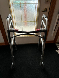 Walker, aluminum, light weight and foldable