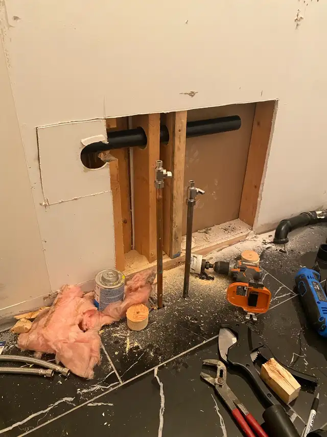 Licensed Experienced Plumbers594614318773063688