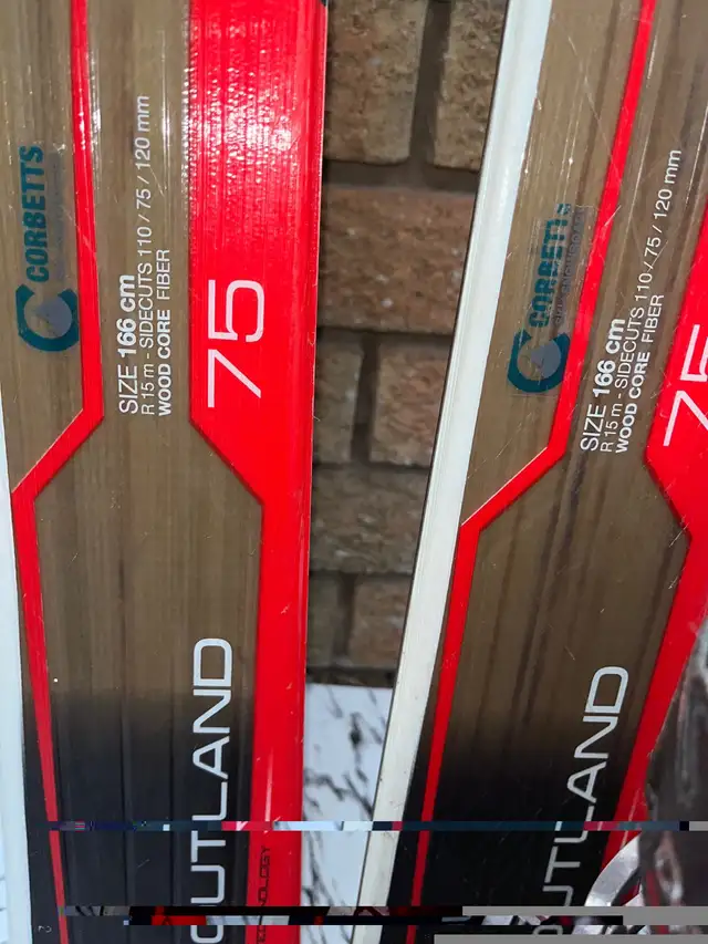 166 Dynostar ski with boots  in Ski in Markham / York Region - Image 7