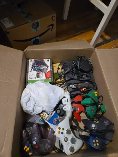 Random video games  box, View more
