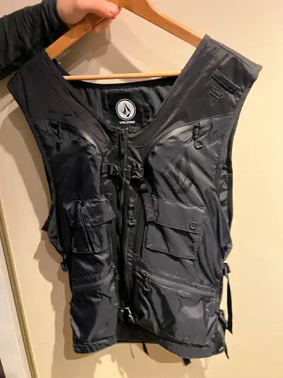 Volcom Iguchi Slack Vest Snowboard Jacket, View more