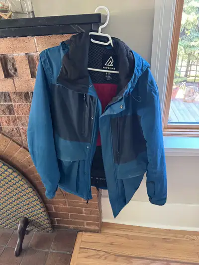 men’s M size rip zone jacket, View more