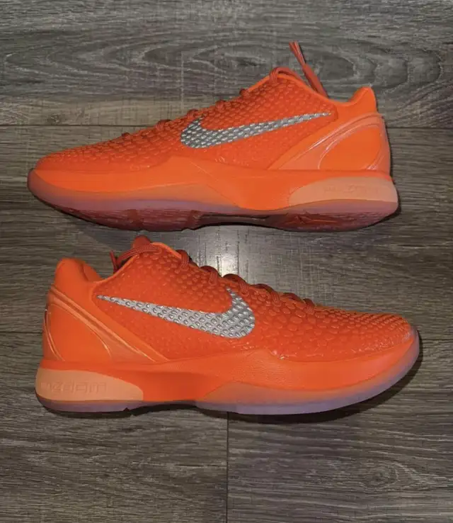 Kobe 6 Protro Total Orange in Men's Shoes in Mississauga / Peel Region - Image 2