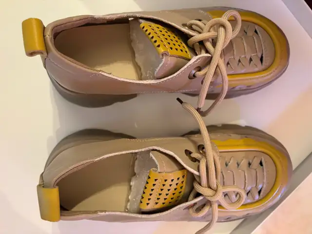 Platform Leather Shoes in Women's - Shoes in Ottawa - Image 3