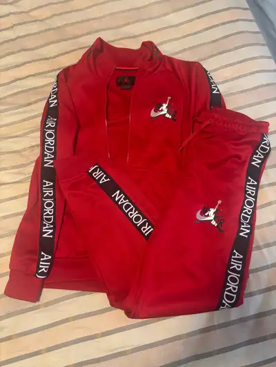 *NEW* Jordan Tracksuit, View more