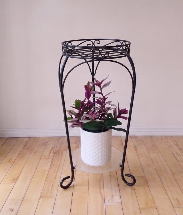 Solid 2-level metal plant stand504929975660728321