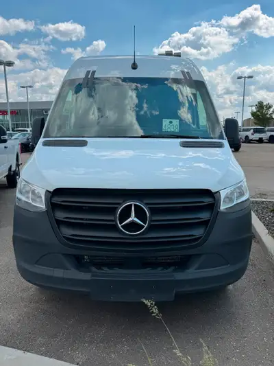 24A0207 This is RWD If you have any questions, let me know! 2500 High Roof, Long Wheel BAS®e. Diesel...