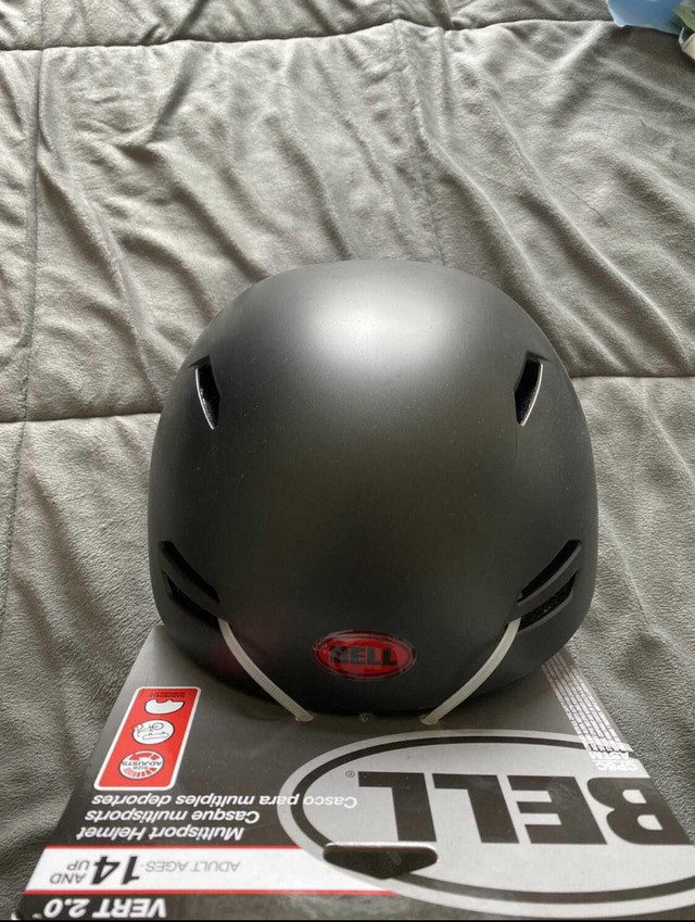 Brand new bike helmet in BMX in Oshawa / Durham Region