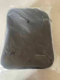 Never used Taylor Made golf shoe bag