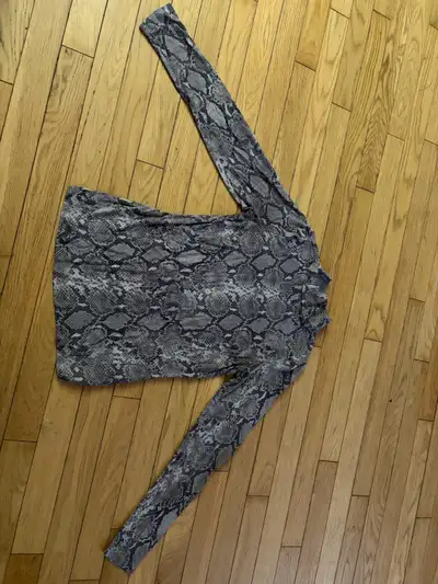 Reitmans Snakeskin Print Long Sleeve, View more