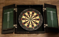 Professional Dart Board with Case / CabinetOnly used a couple ti