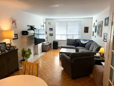 Unit: 1 bedroom in a 3 bedroom apartment, Main/Danforth, Close to Subway (6min walk to Main Station)...