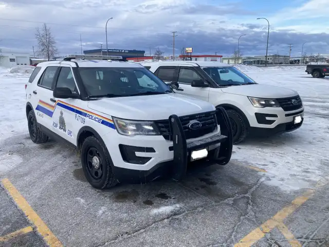 2017 Ford Police Interceptor Utility in Cars & Trucks in Fort St. John - Image 9